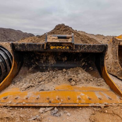 Engcon Excavator Grading Bucket