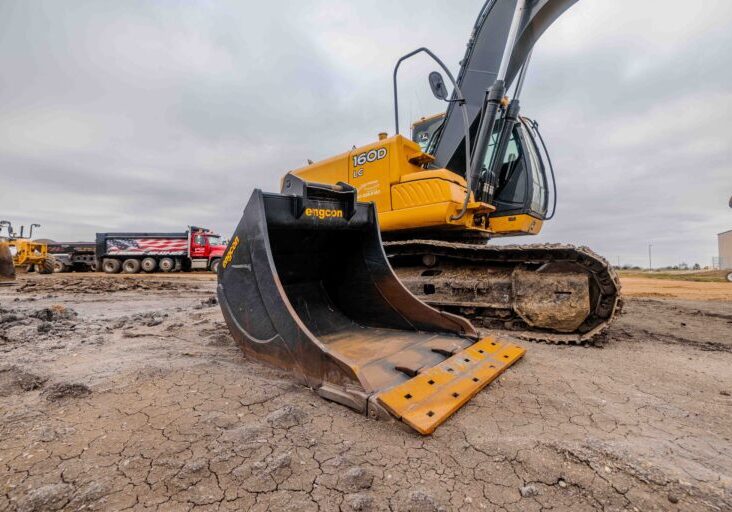 25-AC-equipment-rental-18658