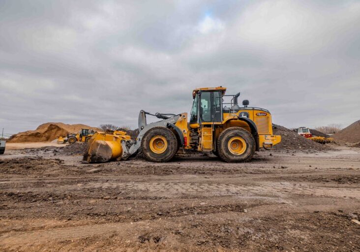 25-AC-equipment-rental-18708