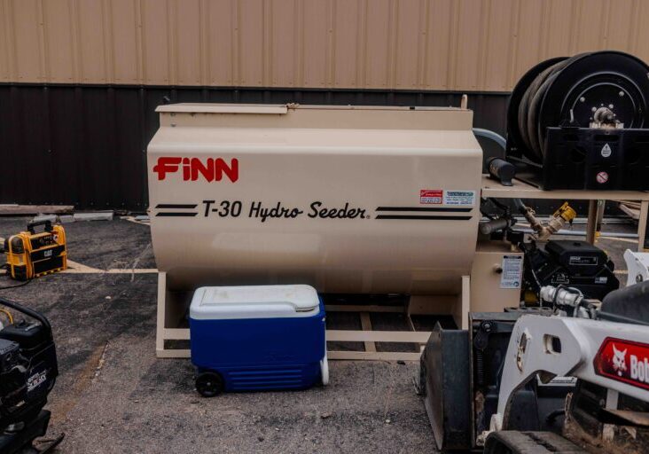 25-AC-equipment-rental-19450